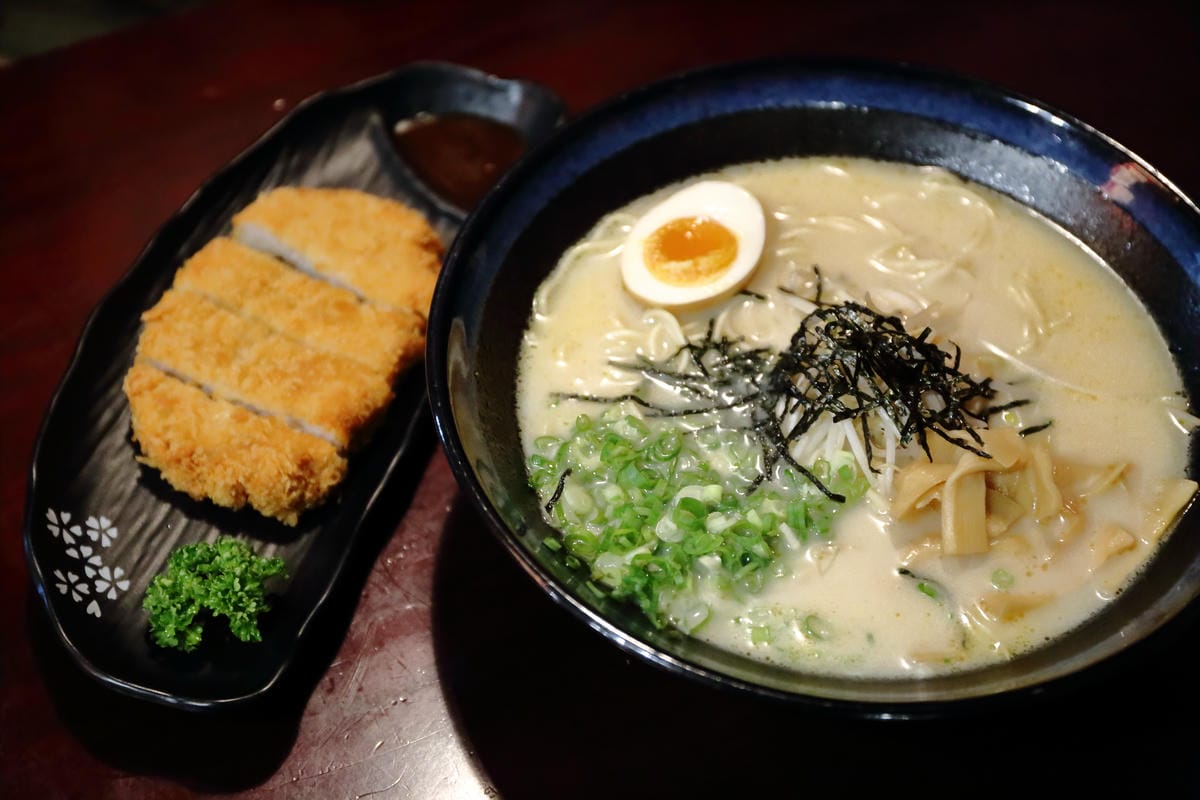 【食。蘆洲】花麵丸ラーメン～一生懸命！一種堅持！在日本街道氣息中，享受道地的拉麵不用飛日本！（文末抽獎）　