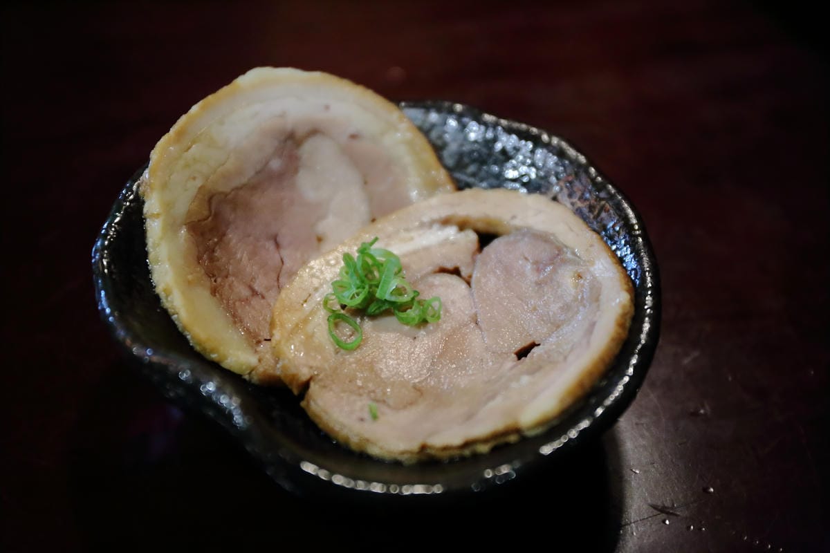 【食。蘆洲】花麵丸ラーメン～一生懸命！一種堅持！在日本街道氣息中，享受道地的拉麵不用飛日本！（文末抽獎）　