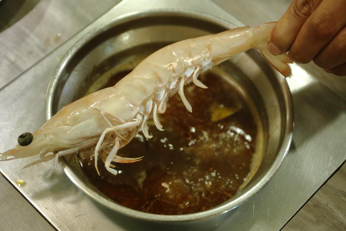 【食。台北】三冰九鍋～食尚玩家大胃王挑戰/台北松山火鍋推薦/比手臂還要粗的國王蝦(已歇業)