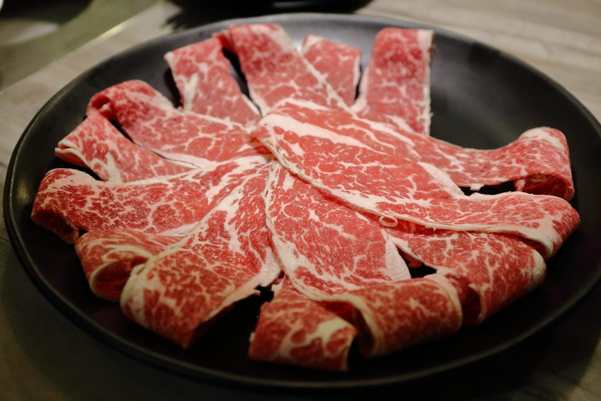 【食。台北】三冰九鍋～食尚玩家大胃王挑戰/台北松山火鍋推薦/比手臂還要粗的國王蝦(已歇業)