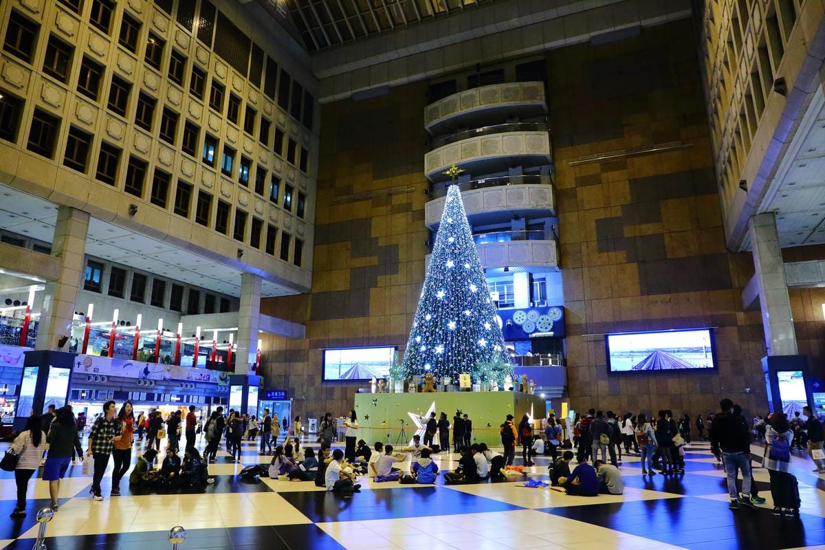 【遊。台北】2016台北。繽紛耶誕季～台北超夢幻浪漫聖誕樹大集合！法國道地耶誕市集原汁原味搬來台北101，今年的聖誕節很不一樣(文末抽獎)