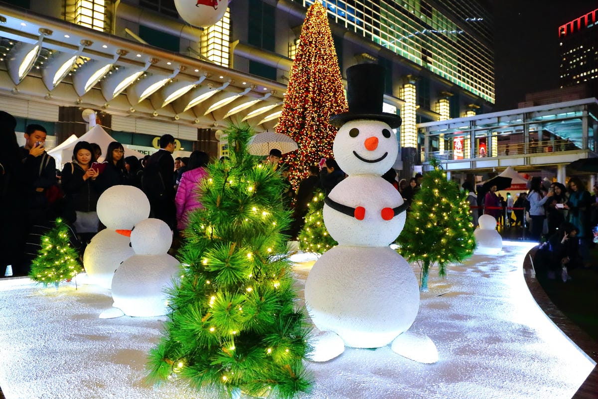 【遊。台北】2016台北。繽紛耶誕季～台北超夢幻浪漫聖誕樹大集合！法國道地耶誕市集原汁原味搬來台北101，今年的聖誕節很不一樣(文末抽獎)