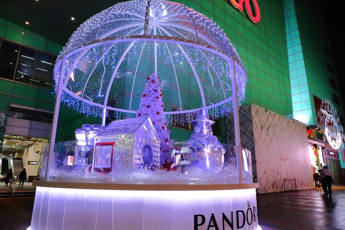 【遊。台北】2016台北。繽紛耶誕季～台北超夢幻浪漫聖誕樹大集合！法國道地耶誕市集原汁原味搬來台北101，今年的聖誕節很不一樣(文末抽獎)