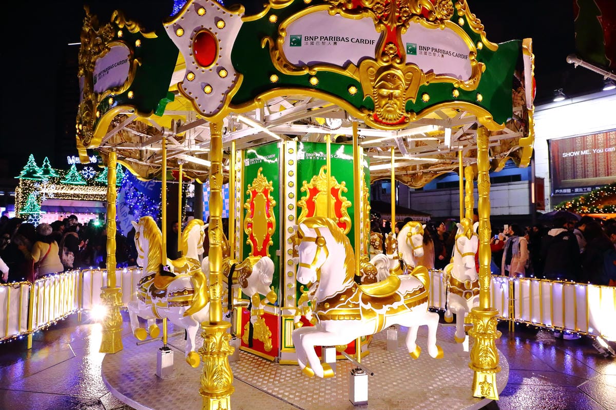 【遊。台北】2016台北。繽紛耶誕季～台北超夢幻浪漫聖誕樹大集合！法國道地耶誕市集原汁原味搬來台北101，今年的聖誕節很不一樣(文末抽獎)