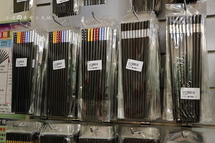 【遊。台北】2016台北。繽紛耶誕季～台北超夢幻浪漫聖誕樹大集合！法國道地耶誕市集原汁原味搬來台北101，今年的聖誕節很不一樣(文末抽獎)