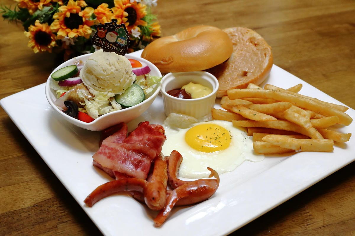 【食。永和】愛麗輕食咖啡小館～難找到不行的咖啡館？意想不到的好吃好喝的美味就藏在巷弄裡(已歇業)