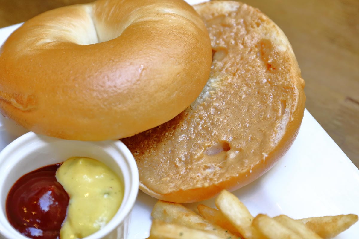 【食。永和】愛麗輕食咖啡小館～難找到不行的咖啡館？意想不到的好吃好喝的美味就藏在巷弄裡(已歇業)