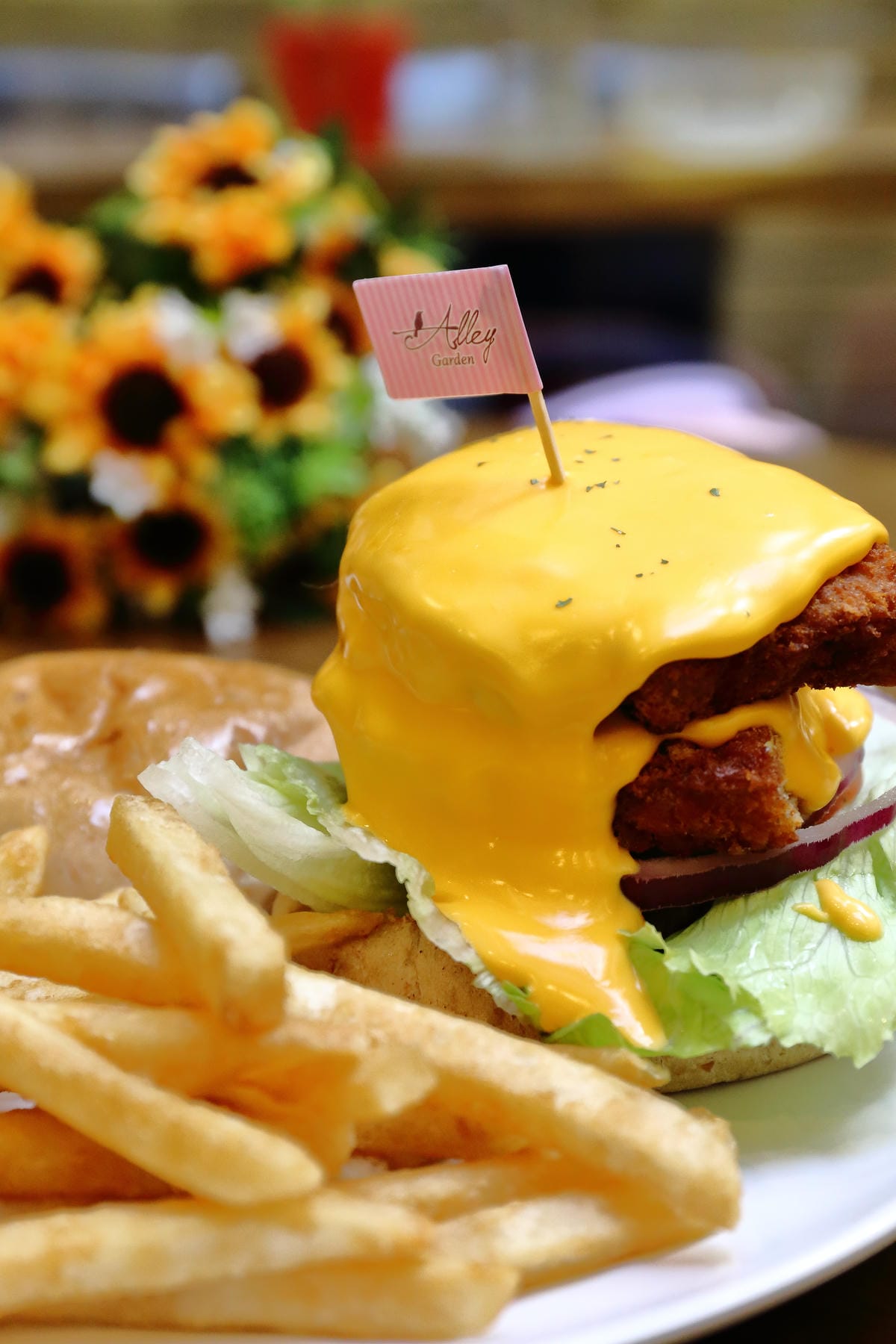 【食。永和】愛麗輕食咖啡小館～難找到不行的咖啡館？意想不到的好吃好喝的美味就藏在巷弄裡(已歇業)