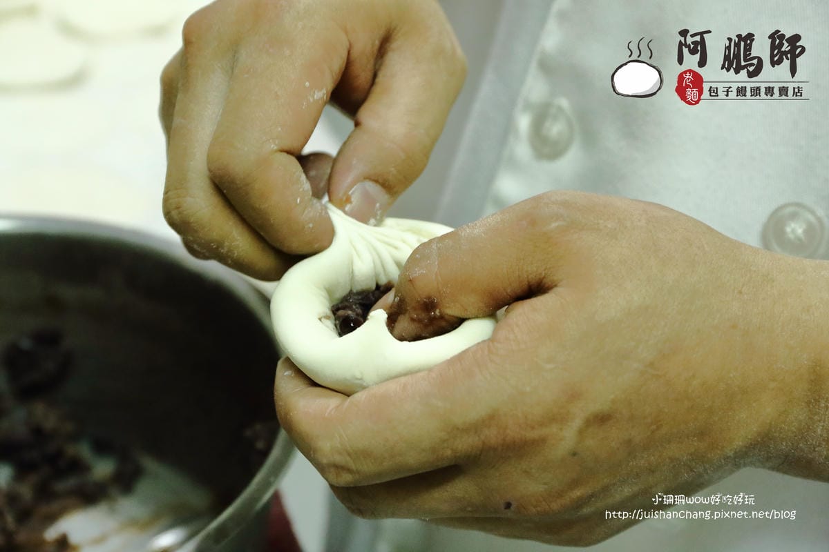 【食。永和】阿鵬師老麵包子饅頭專賣店～扎實有勁的老麵包子饅頭，用料不簡單，用心真實在！