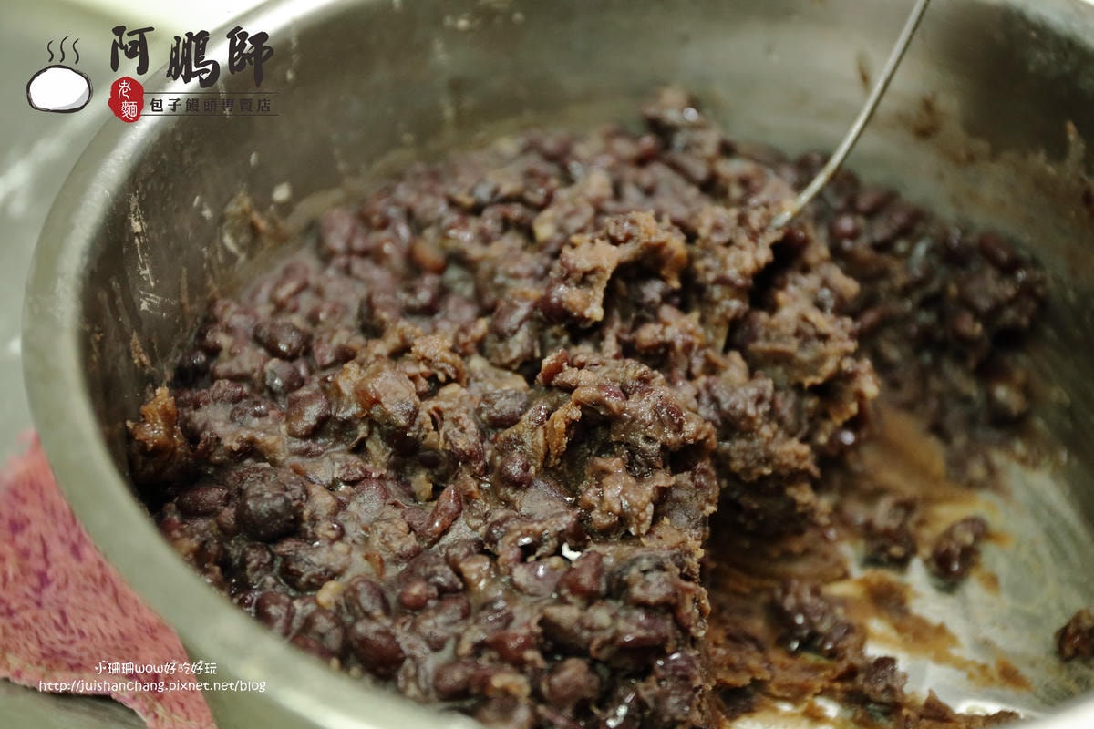 【食。永和】阿鵬師老麵包子饅頭專賣店扎實有勁的老麵包子饅頭,用料不簡單,用心真實在!