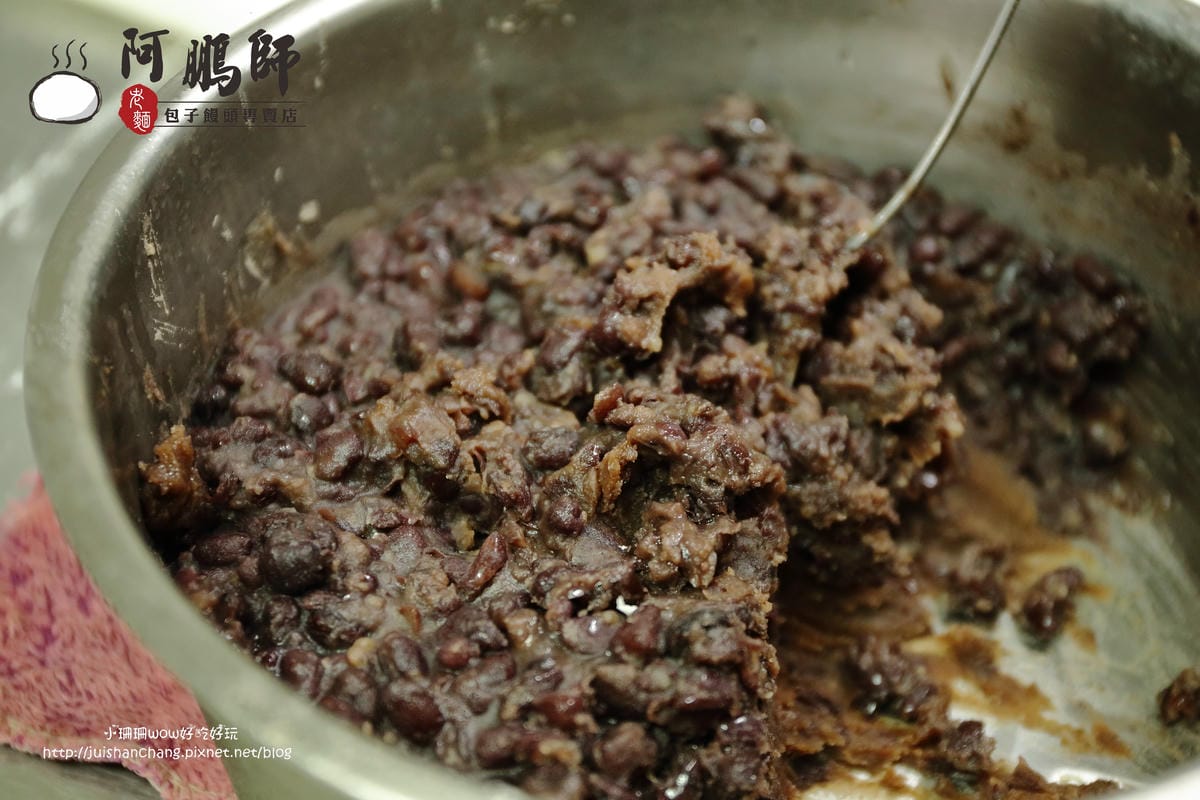 【食。永和】阿鵬師老麵包子饅頭專賣店～扎實有勁的老麵包子饅頭，用料不簡單，用心真實在！