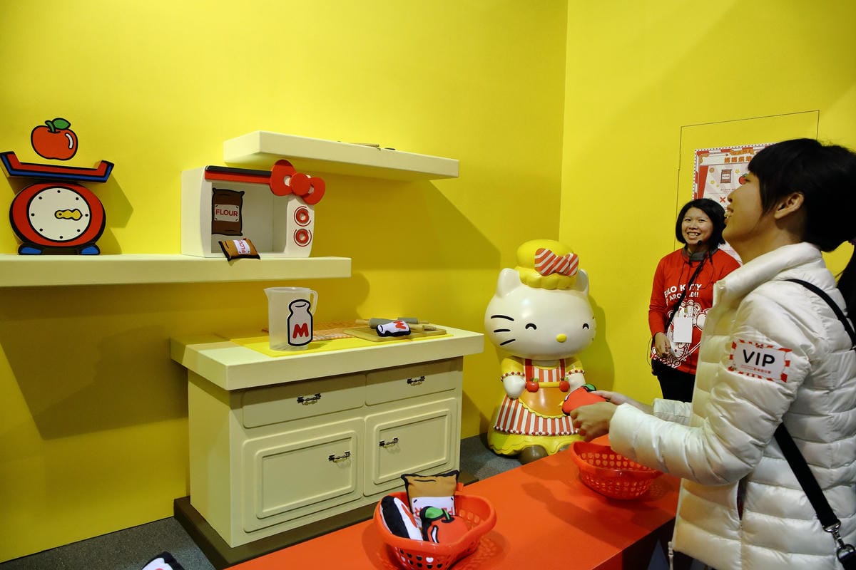 【展覽。台北】HELLO KITTY GO AROUND歡樂嘉年華～KITTY控注意了！！超華麗的三麗鷗盛會，今年絕不可錯過的超夢幻展覽‎！！（展場全攻略，文末抽獎贈票）