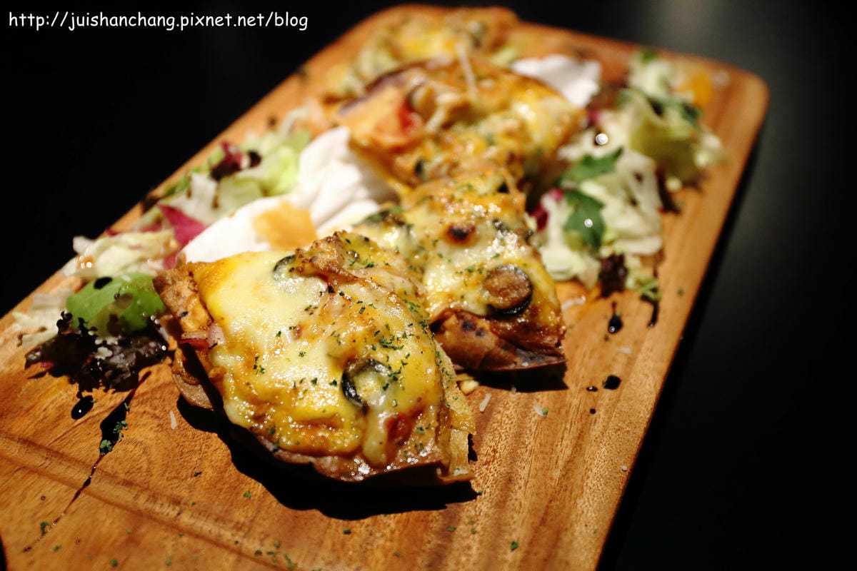 【食。三重】A-LI 阿理義式廚房～起司控的最愛！南韓人氣牽絲起司豬肋排，不用飛出國也能吃到！