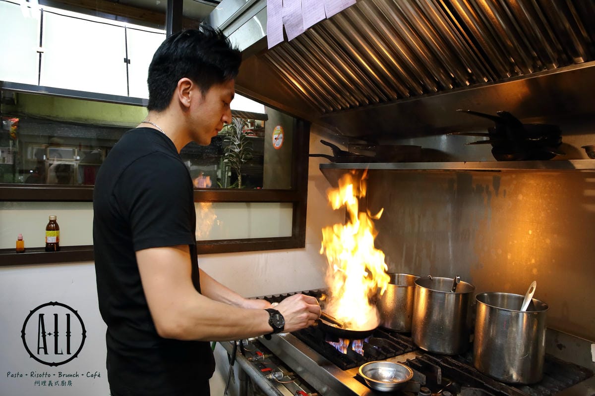 【食。三重】A-LI 阿理義式廚房～起司控的最愛！南韓人氣牽絲起司豬肋排，不用飛出國也能吃到！
