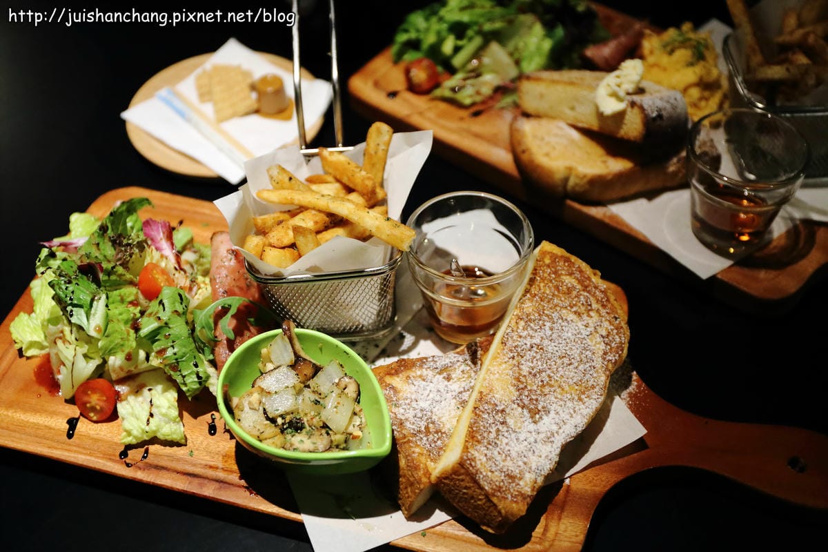 【食。三重】A-LI 阿理義式廚房～起司控的最愛！南韓人氣牽絲起司豬肋排，不用飛出國也能吃到！