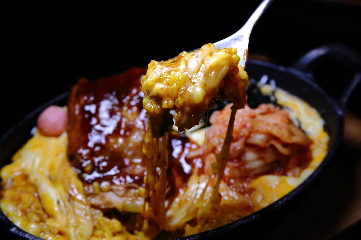 【食。三重】A-LI 阿理義式廚房～起司控的最愛！南韓人氣牽絲起司豬肋排，不用飛出國也能吃到！