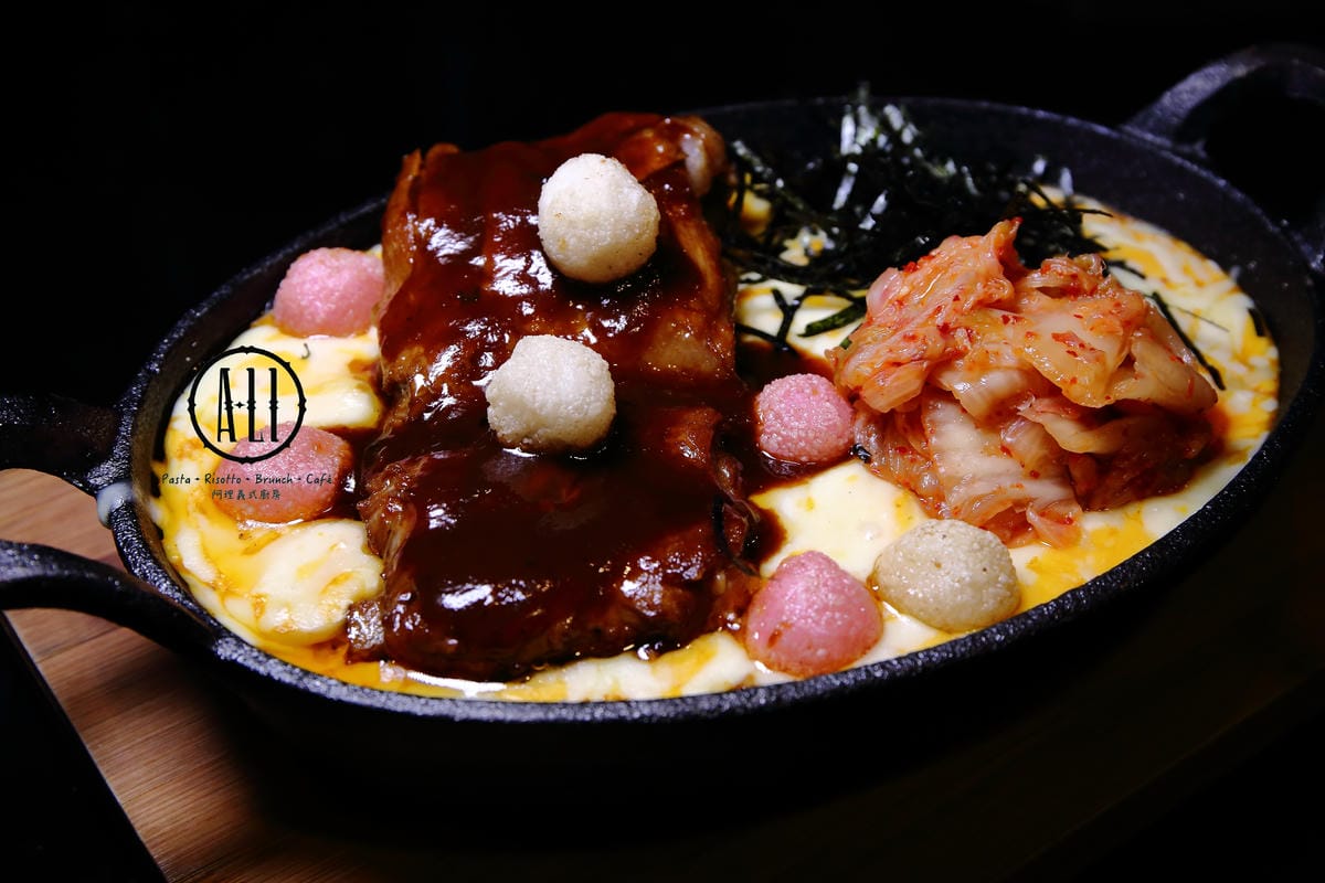 【食。三重】A-LI 阿理義式廚房～起司控的最愛！南韓人氣牽絲起司豬肋排，不用飛出國也能吃到！