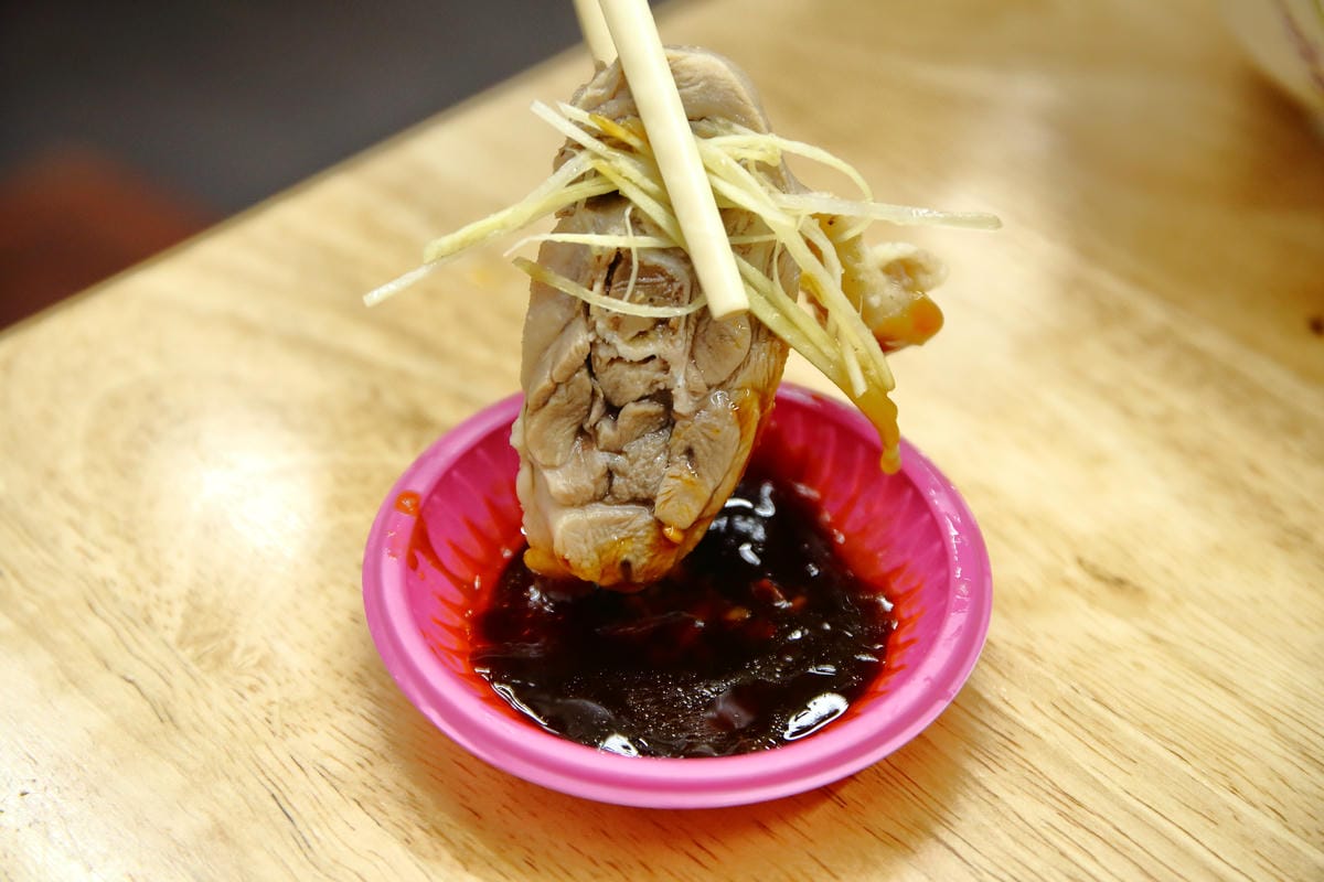 【食。板橋】鐘及美味-斗六當歸鴨～隱藏版鴨片飯，不輸五星級料理的鴨肉口感！來一碗當歸鴨一年四季的溫補的好朋友！