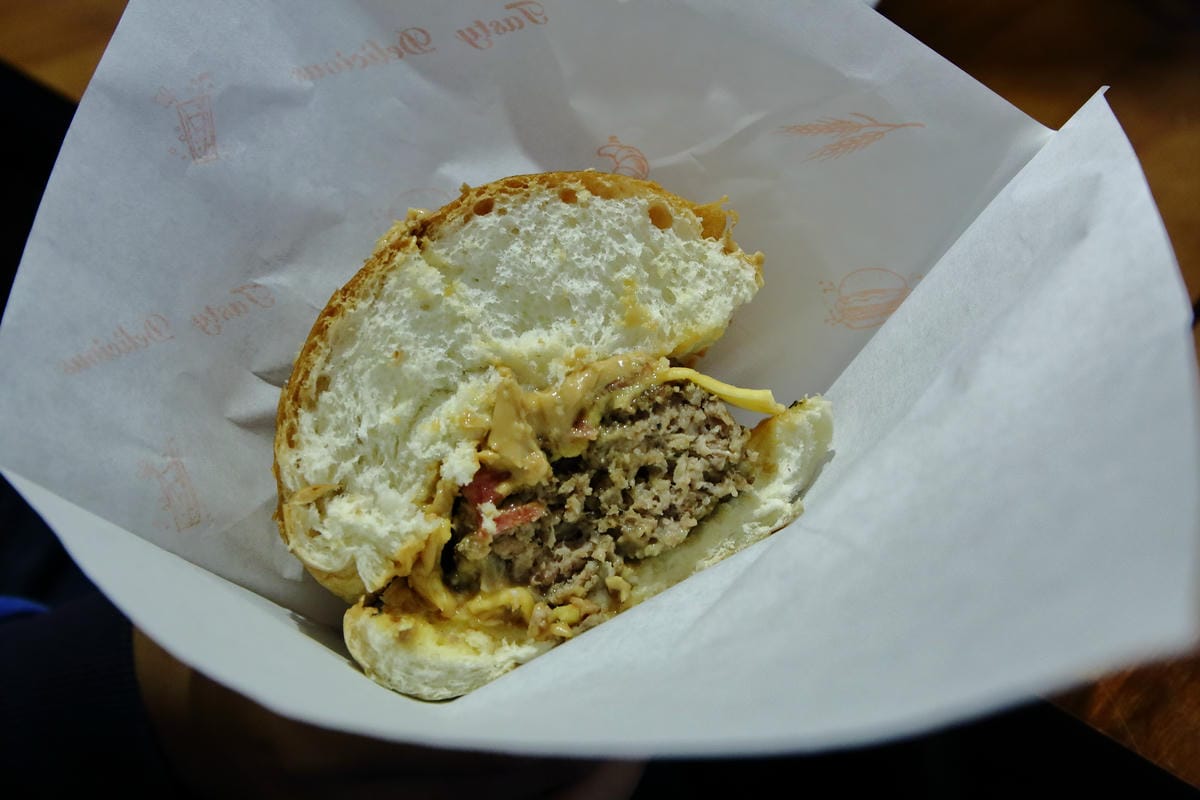 【食。中壢】福森咖啡 – 中壢海華店 Fussencafe’～IG美照打卡新地標！文青必訪！一起在老宅裡享受美味的早午餐吧！(已歇業)