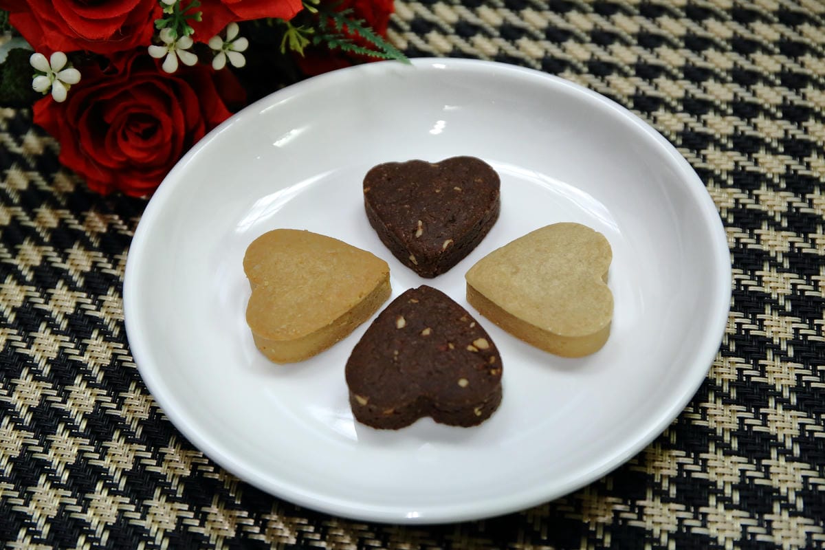 【團購。台中伴手禮】鴻鼎菓子。台灣黑熊曲奇餅乾～台中人氣伴手禮、豐原必買！曲奇餅入口即化酥到沒朋友，不用再飛去香港買了。。。