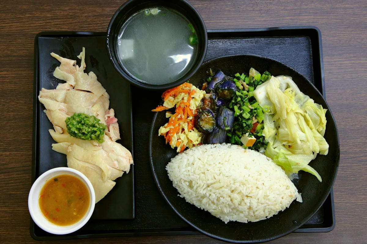 【食。永和】三鑫海南雞～發現東南亞風味平民美食！美味不用等，好吃的海南雞飯攏低家啦~(已歇業)