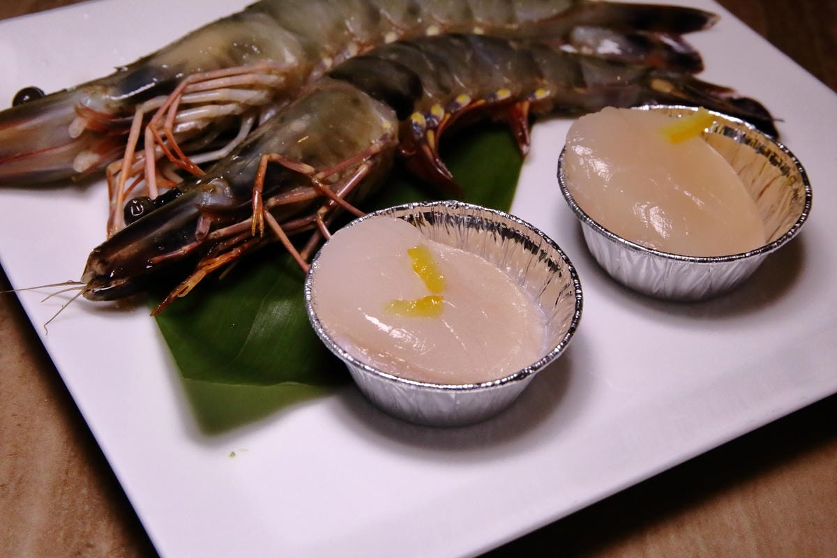 【食。台北】牧島燒肉專門店～台中知名排隊燒肉店。肉食控必吃！套餐無敵，專人桌邊服務烤肉也能很享受！（2017年全新菜單）