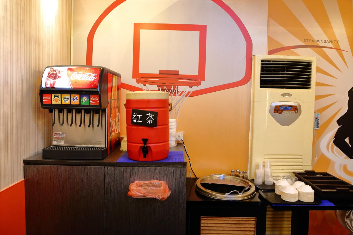 【食。蘆洲】大廟厚切牛排～近蘆洲廟口夜市，平價”大”份量美食，就是要讓你大口吃肉！（文末抽獎，美味牛排加碼jo malone 英國梨香水）　