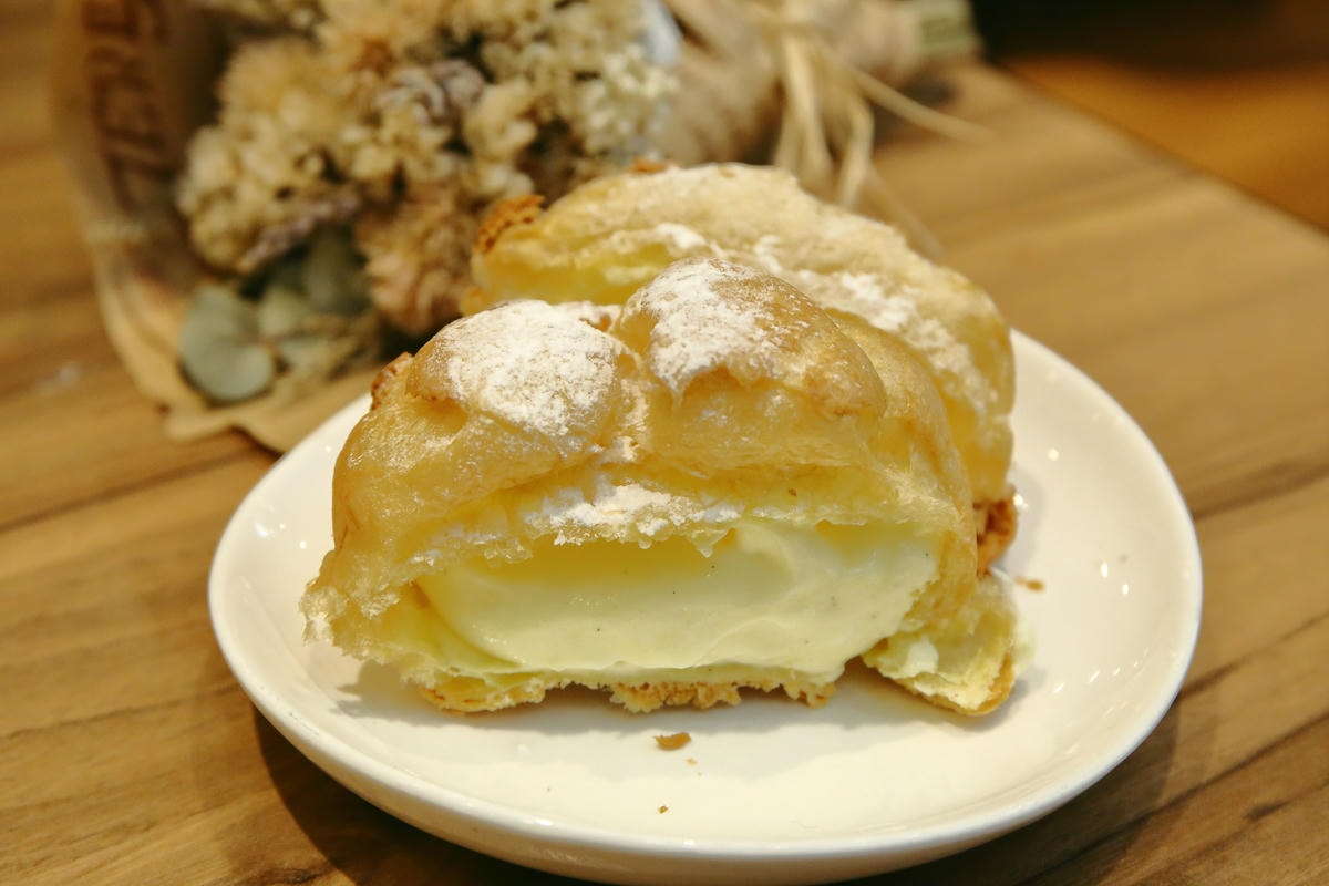 【食。台北】BEARD PAPA’S日式泡芙工房超人氣秒殺泡芙,讓人無法抗拒的好吃甜點兒,咬下去就爆漿!