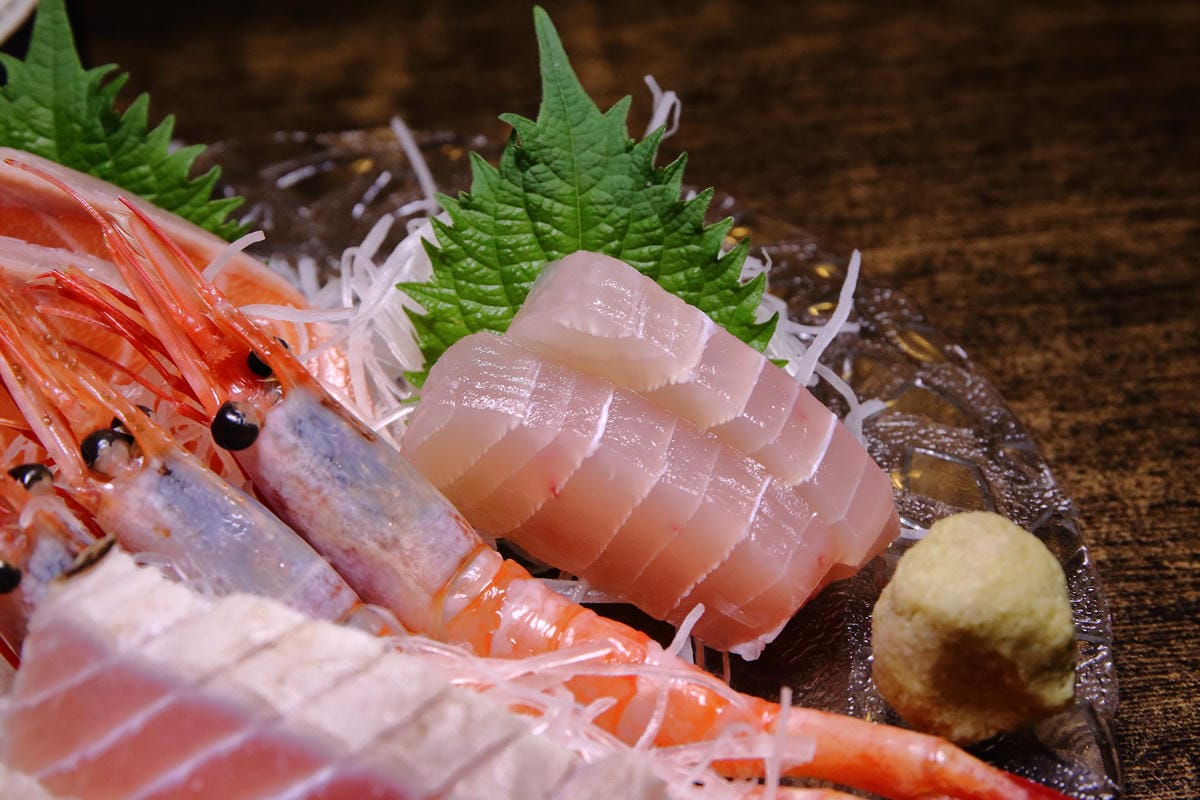 【食。台北】沄洲居酒屋～南京三民居酒屋。吃到爽、超便宜！CP值破表！狂推！