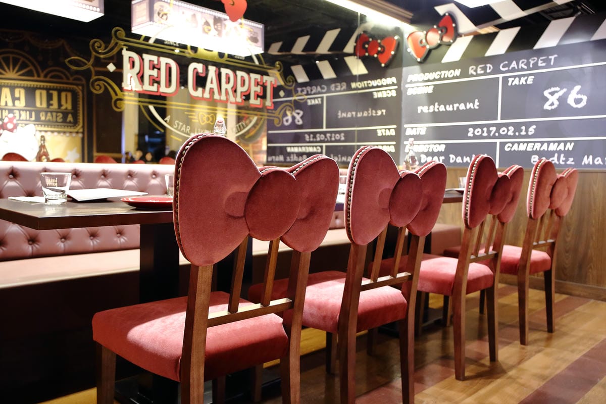 【食。林口】Hello Kitty Red Carpet美式餐廳～全台首間！好萊塢新話題Hello Kitty搖滾登場，百變造型，另類Kitty瘋潮即將席捲全台（1/28試營運搶先看，文末贈獨家KITTY禮物）　