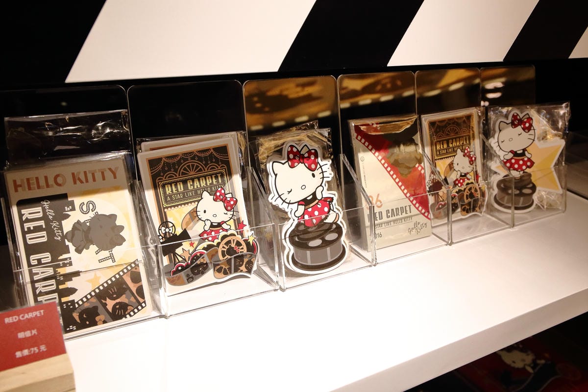 【食。林口】Hello Kitty Red Carpet美式餐廳～全台首間！好萊塢新話題Hello Kitty搖滾登場，百變造型，另類Kitty瘋潮即將席捲全台（1/28試營運搶先看，文末贈獨家KITTY禮物）　