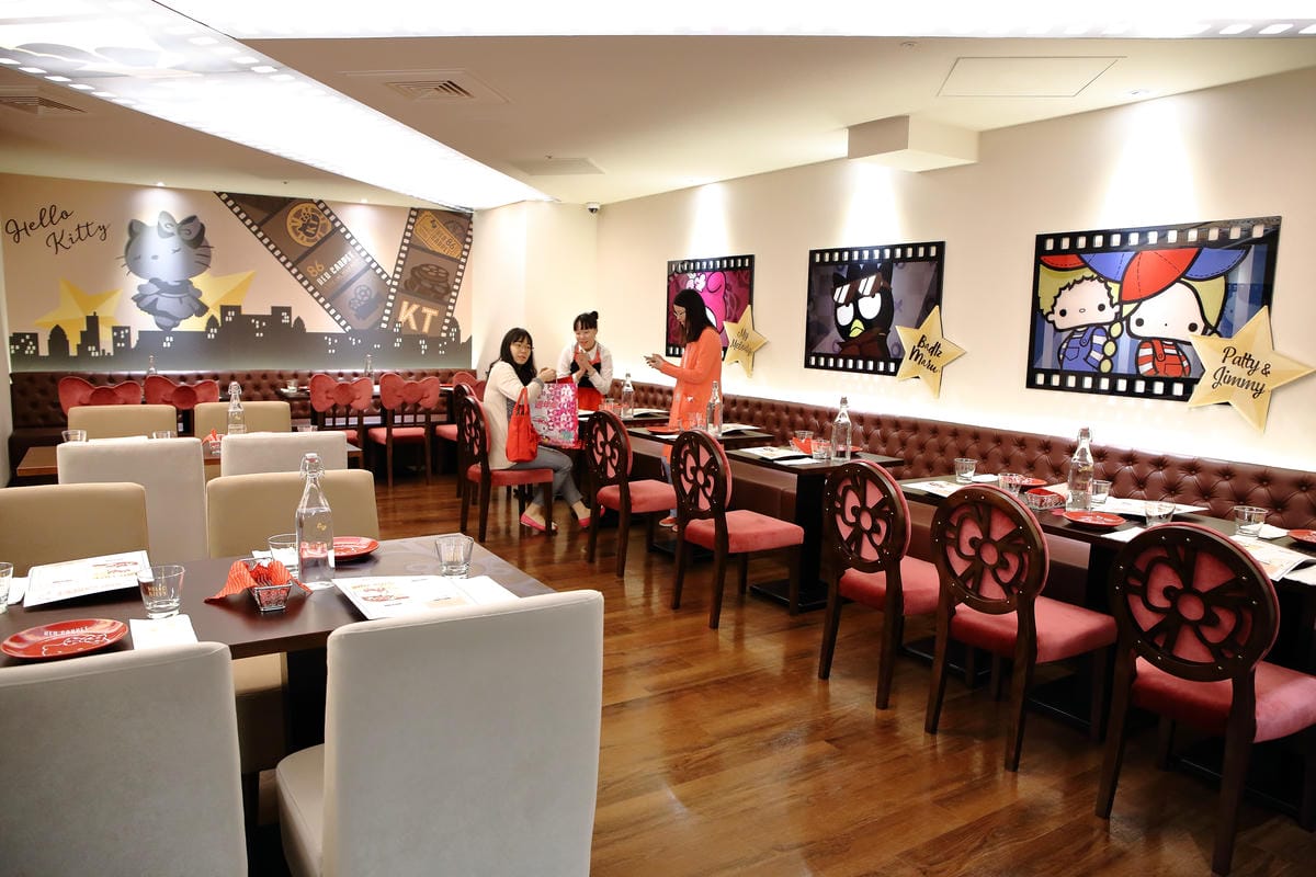 【食。林口】Hello Kitty Red Carpet美式餐廳～全台首間！好萊塢新話題Hello Kitty搖滾登場，百變造型，另類Kitty瘋潮即將席捲全台（1/28試營運搶先看，文末贈獨家KITTY禮物）　