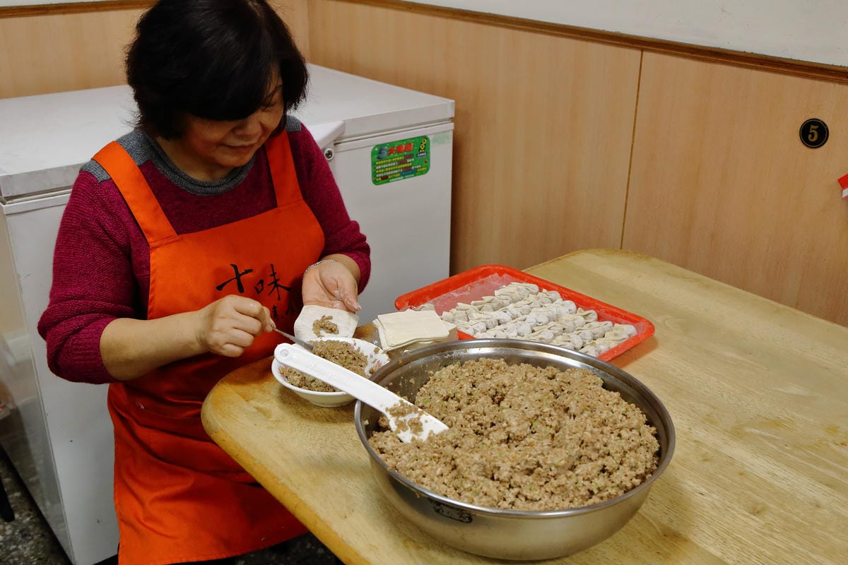 【食。永和】十味健康素食～永和素食。原來吃素這麼潮！不油爽口少負擔，顛覆您對素食的傳統印象！
