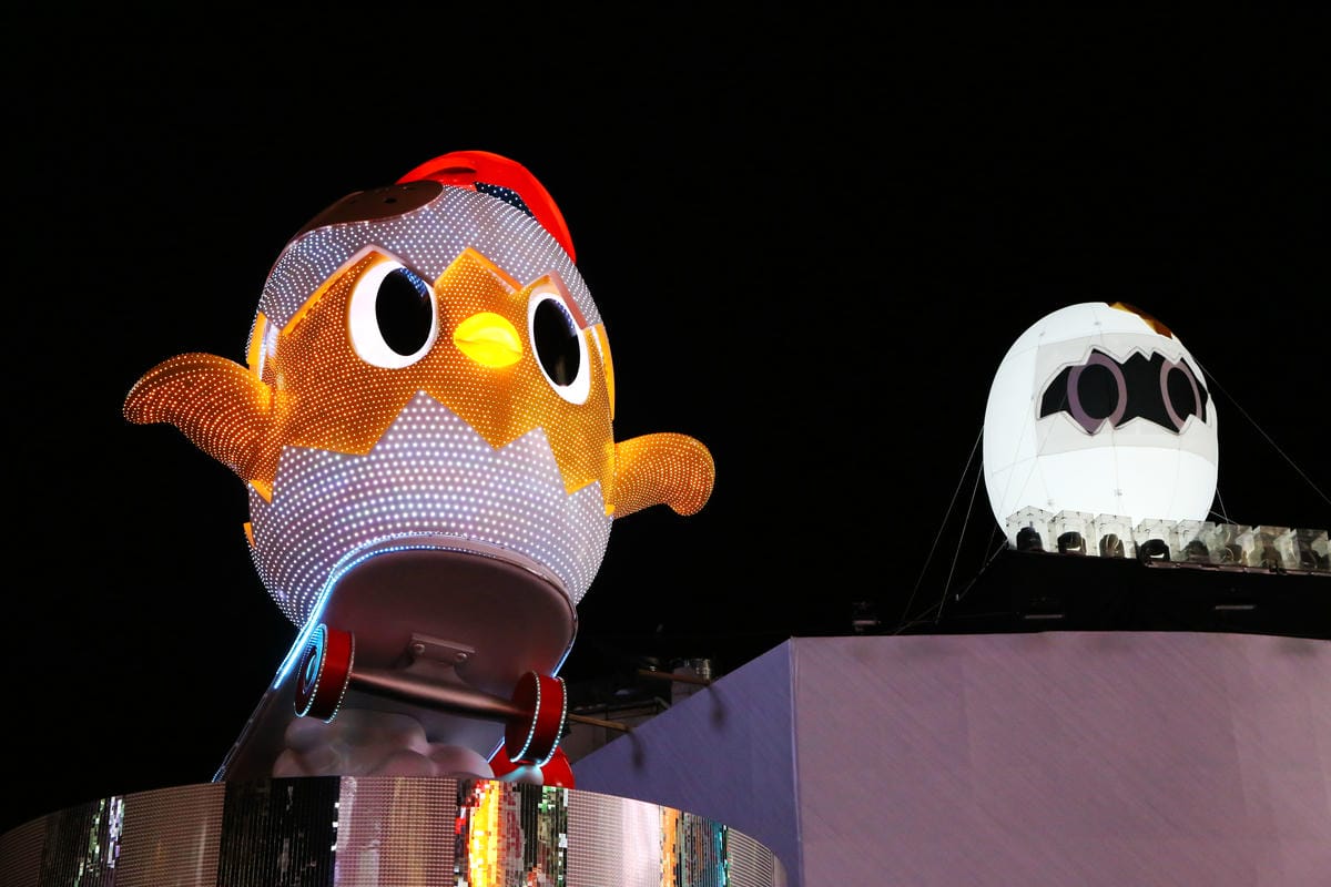 【遊。台北西門町】2017臺北燈節～台北燈節全攻略搶先看！今年的台北燈會很不一樣，可愛的小奇雞登場！（3分鐘視頻完整分享）　