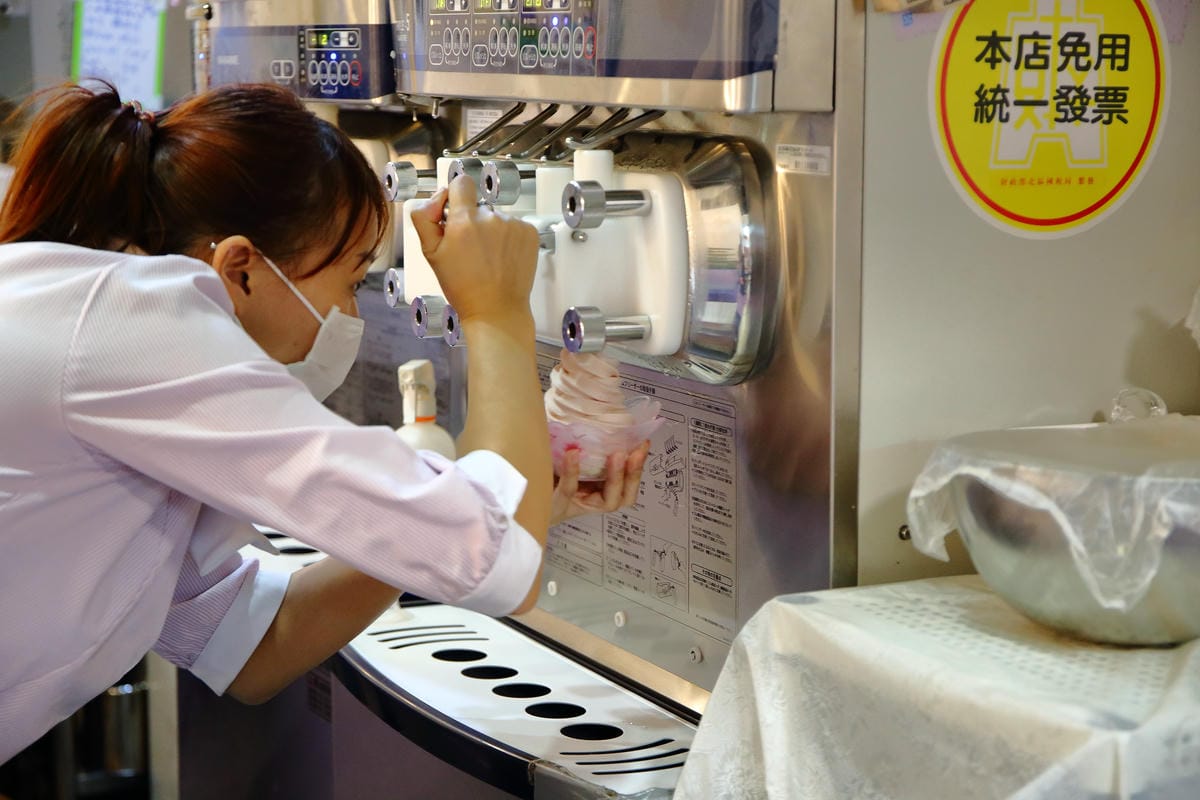 【食。板橋】微淇甜蜜屋～最愛的草莓季！IG爆紅打卡人氣甜點店，少男少女也瘋狂冬季限定草莓塔！