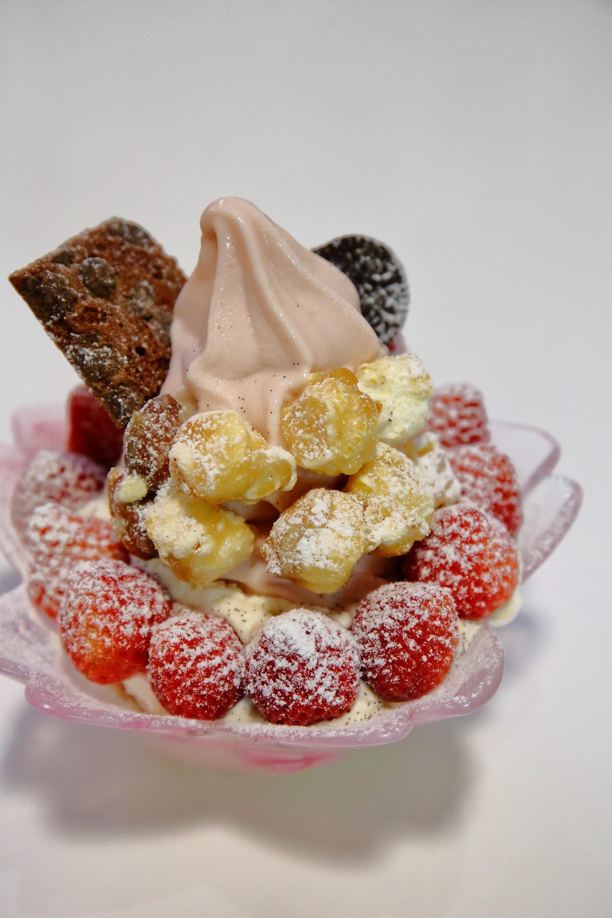 【食。板橋】微淇甜蜜屋～最愛的草莓季！IG爆紅打卡人氣甜點店，少男少女也瘋狂冬季限定草莓塔！