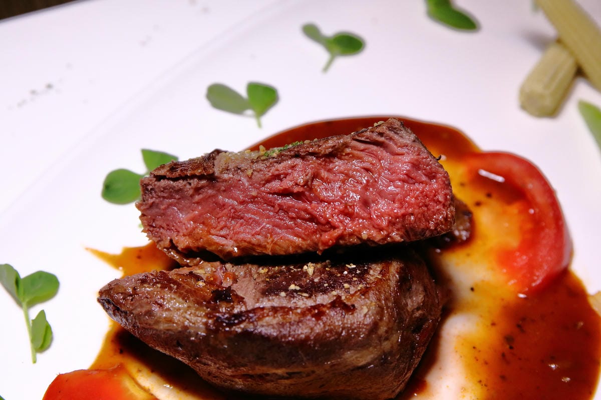 【食。台北】宮都拉義式主題餐廳～浪漫的異國美食，彷彿置身於水都威尼斯，品嚐著道地義大利料理。打造時尚的用餐環境，適合生日/求婚Party/公司尾牙/家庭聚餐/包場