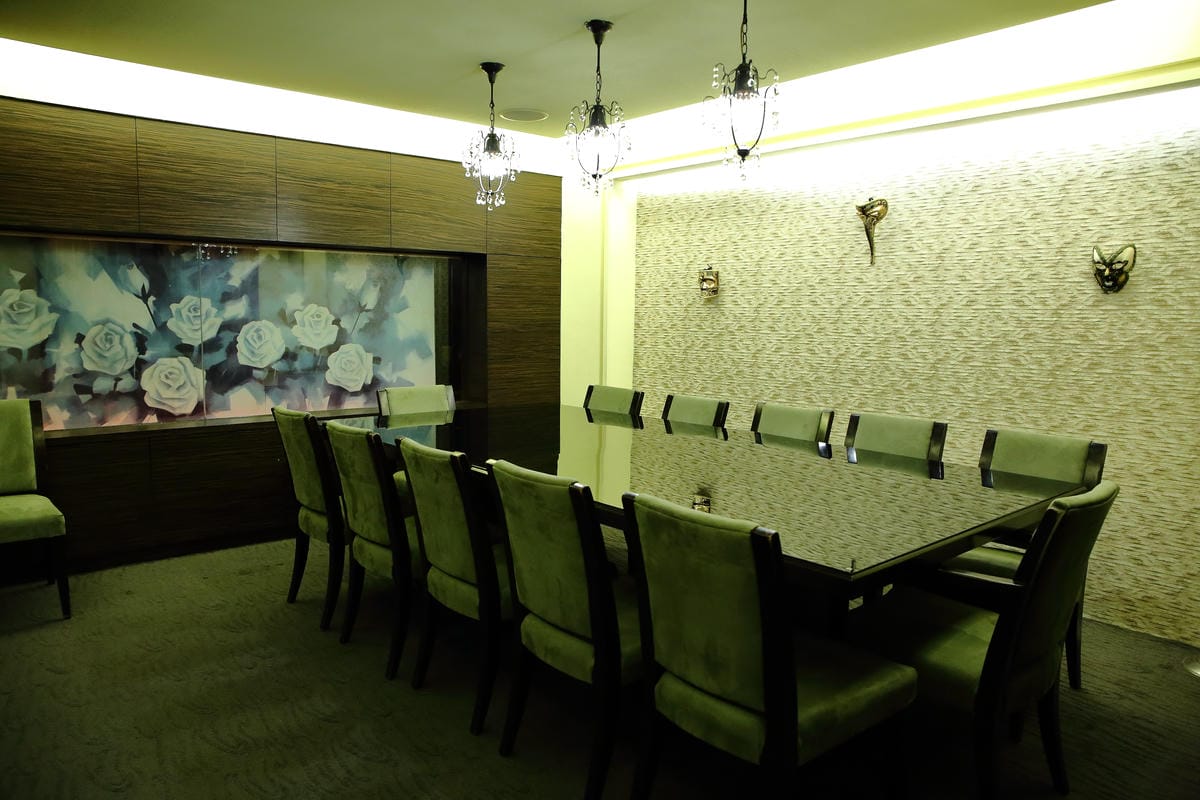 【食。台北】宮都拉義式主題餐廳～浪漫的異國美食，彷彿置身於水都威尼斯，品嚐著道地義大利料理。打造時尚的用餐環境，適合生日/求婚Party/公司尾牙/家庭聚餐/包場