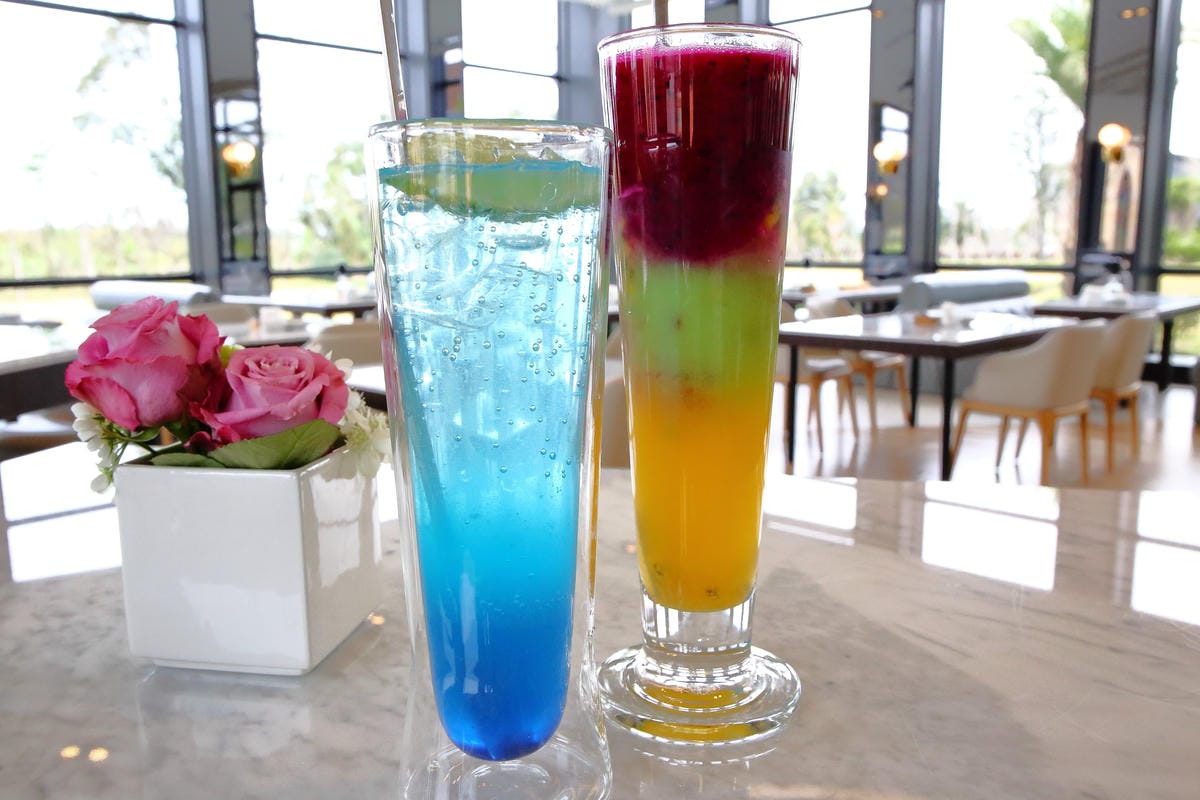 【食。平鎮】HoneyWood Cafe～IG新熱門打卡景點出爐！非拍不可！夢幻玫瑰花牆讓你拍個夠！