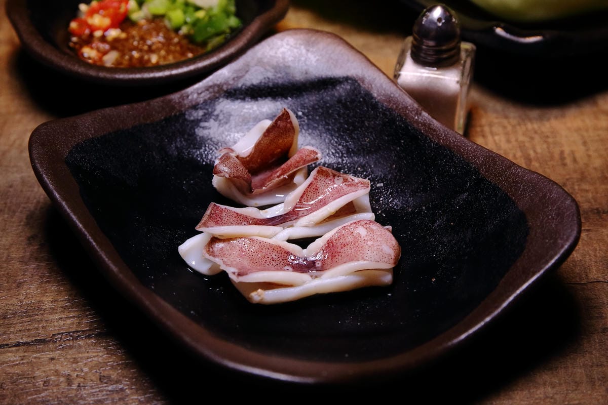 【食。內湖】金鍋盃二館～內湖火鍋。霸氣火鍋果然名不虛傳！大胃王海陸火鍋霸氣登場，菜吃不夠可以加，就是不怕客人吃，只怕肚子塞不下！