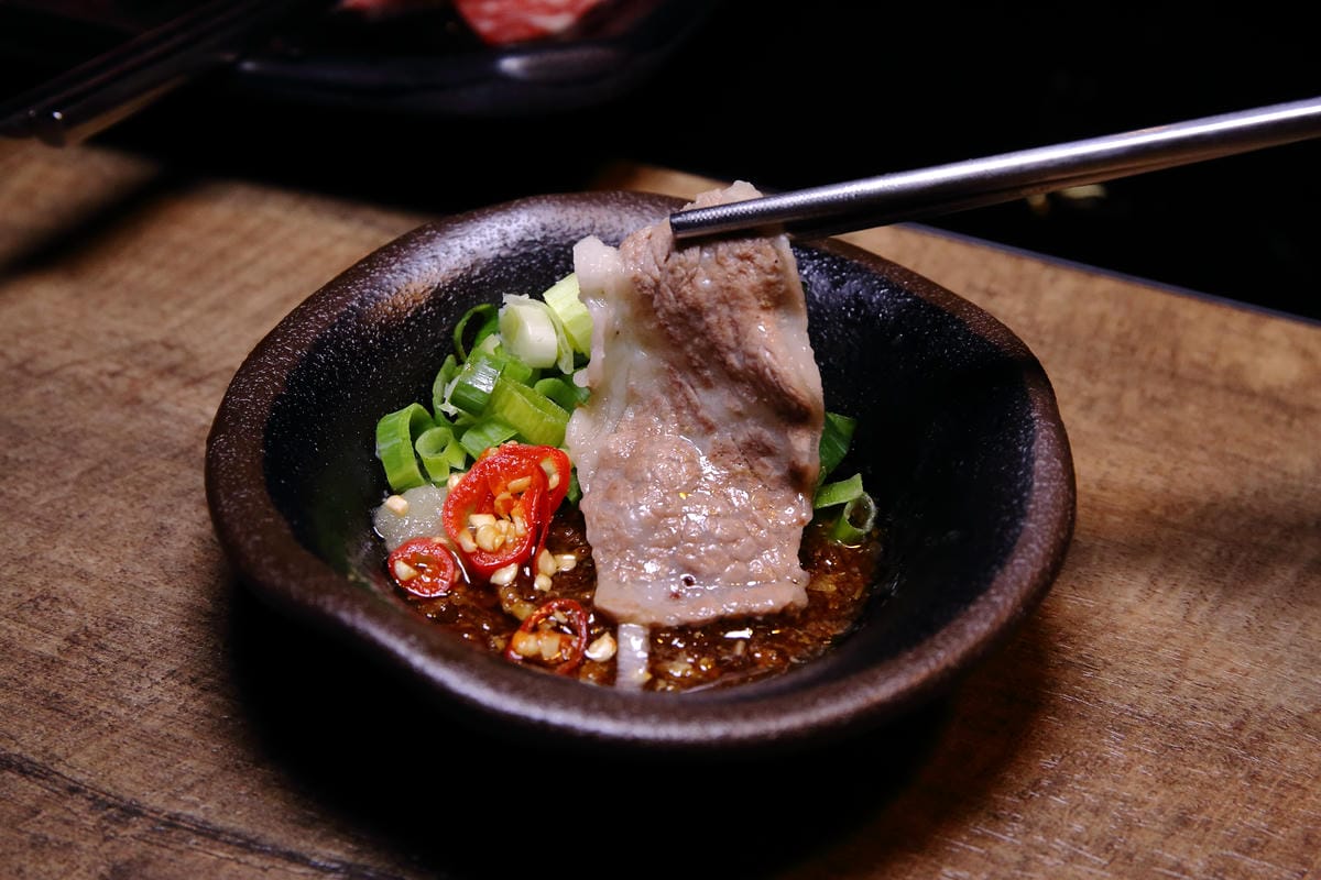 【食。內湖】金鍋盃二館～內湖火鍋。霸氣火鍋果然名不虛傳！大胃王海陸火鍋霸氣登場，菜吃不夠可以加，就是不怕客人吃，只怕肚子塞不下！