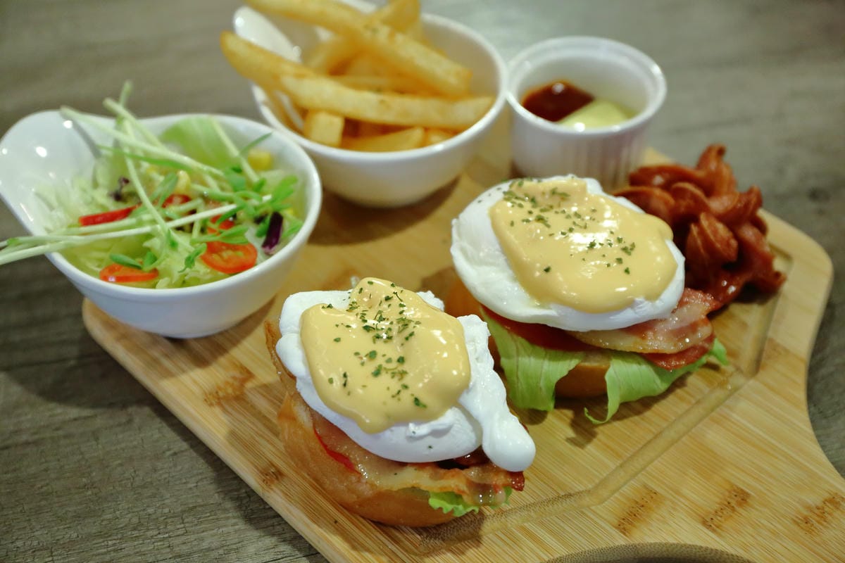 【食。土城】Coffee Plus 咖啡家～餐點多樣全天供應早午餐，份量豪邁高CP值，就是要讓你吃飽飽飽…