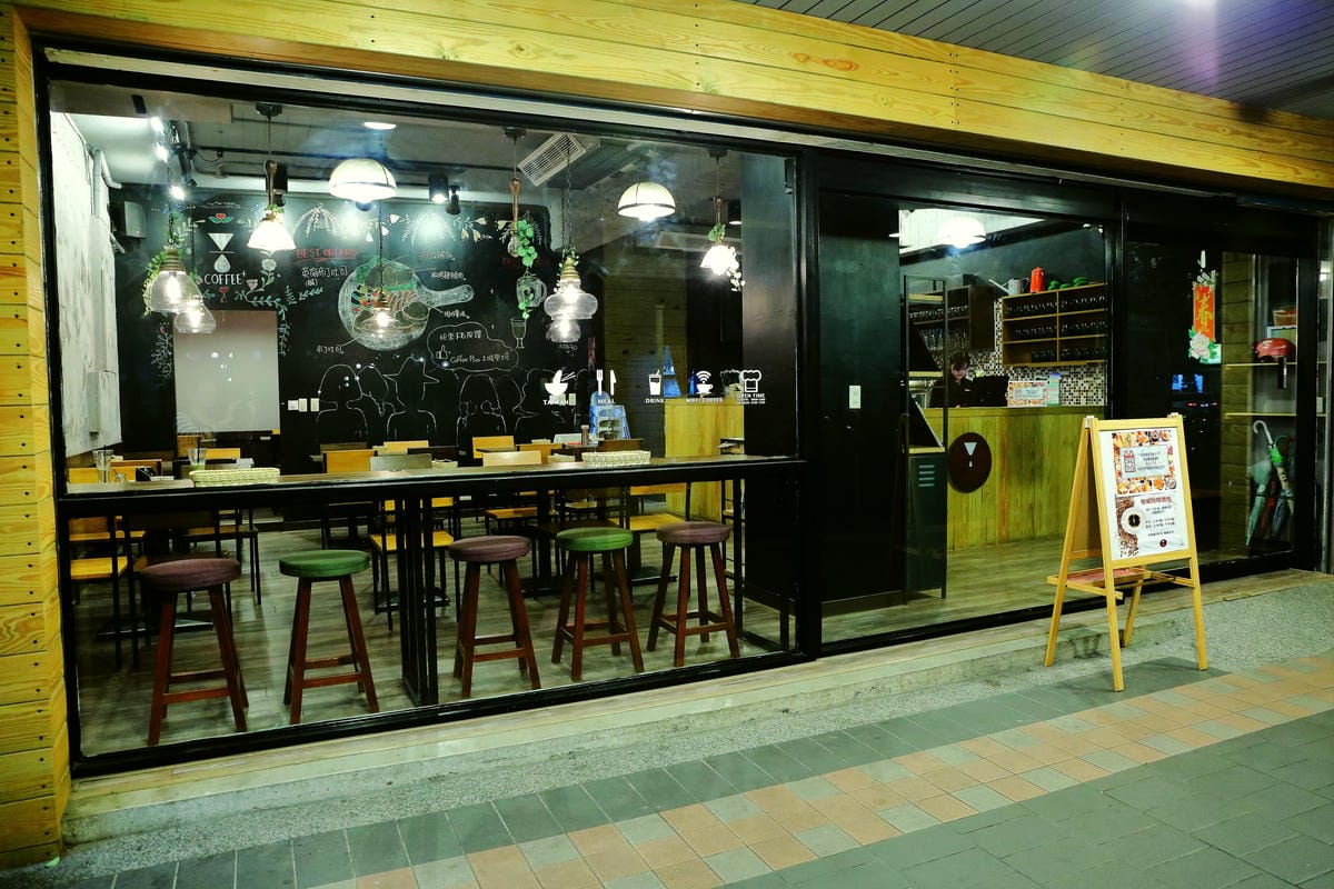 【食。土城】Coffee Plus 咖啡家～餐點多樣全天供應早午餐，份量豪邁高CP值，就是要讓你吃飽飽飽…