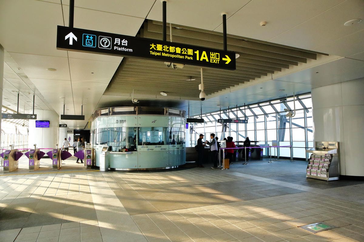 【機場捷運懶人包】桃捷試乘體驗，各站好吃好玩，這是一篇能讓你一次玩透透的實用貼！（附各站詳細介紹）