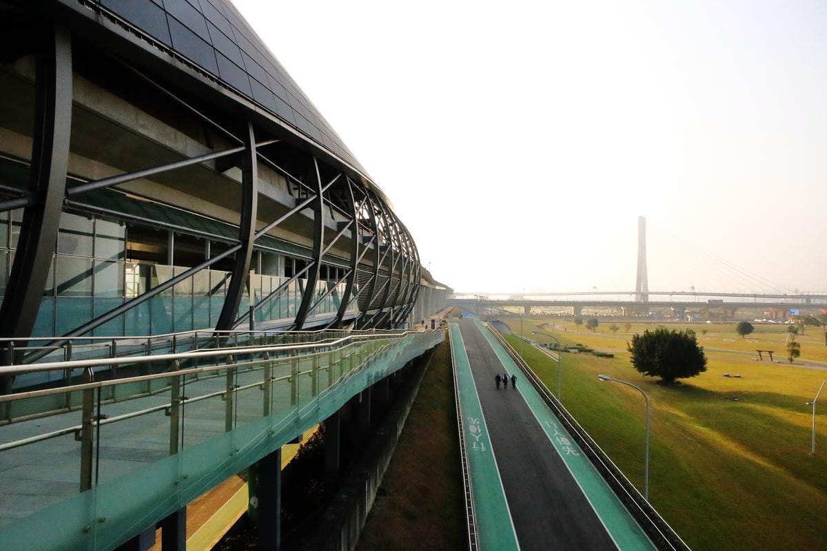 【機場捷運懶人包】桃捷試乘體驗，各站好吃好玩，這是一篇能讓你一次玩透透的實用貼！（附各站詳細介紹）