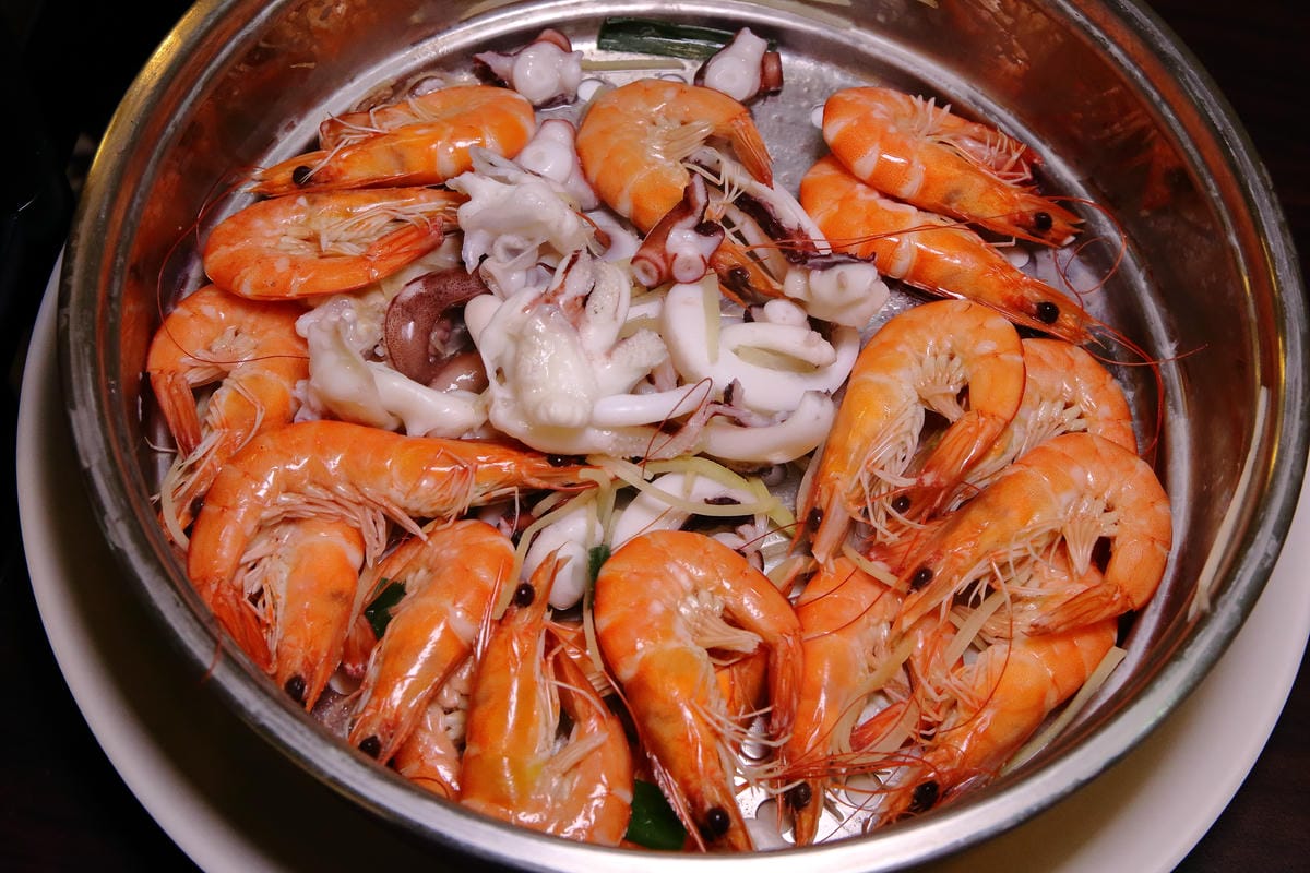 【食。內湖】蒸霸王 蒸氣海鮮塔～內湖/活海鮮料理新開幕！有青才敢大聲！用「蒸」的才吃得到海鮮原味！