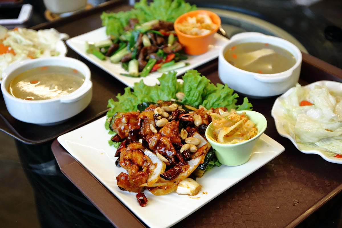 【食。大園】9號倉庫～桃捷沿線美食。保時捷主題餐廳，根本所有男人們的夢想！(已歇業)