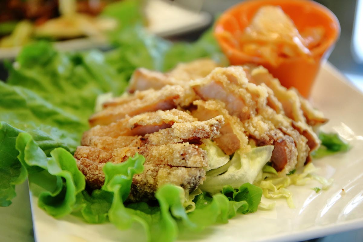 【食。大園】9號倉庫～桃捷沿線美食。保時捷主題餐廳，根本所有男人們的夢想！(已歇業)