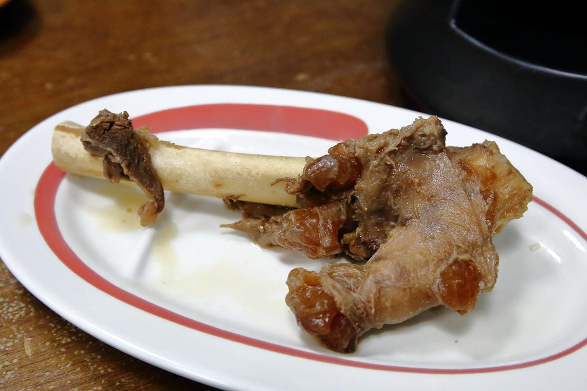 【食。板橋】羔羊小鍋～一碗小羊肉，香純的濃郁紅燒羊肉湯，真的很「不一羊」(已歇業)