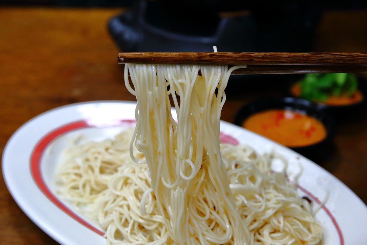 【食。板橋】羔羊小鍋～一碗小羊肉，香純的濃郁紅燒羊肉湯，真的很「不一羊」(已歇業)